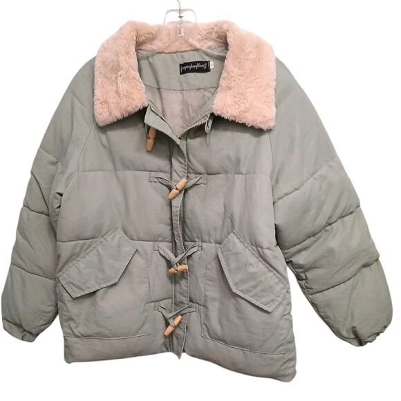 Vintage Jackets & Blazers - Quilted Puffer Cropped Jacket Sz M Light Sage Green Toggle Buttons Fleece Collar